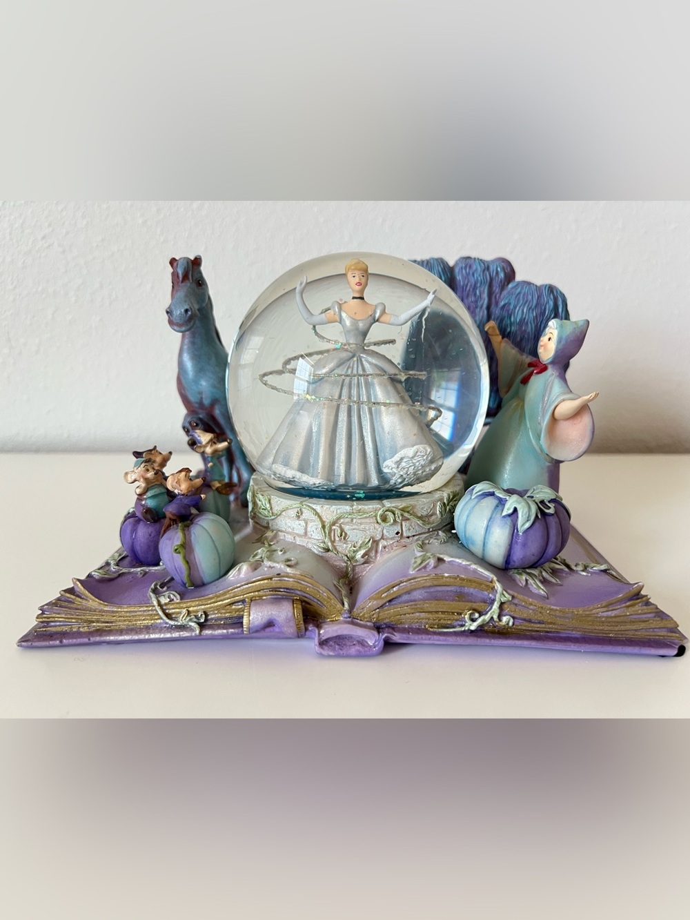 Hallmark Disney’s Wonders Within Fairy Godmother to the Rescue Snow Globe 2012